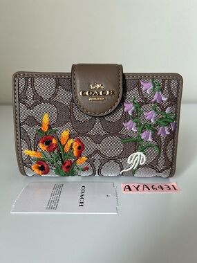 Coach Wallet🎈🎈
